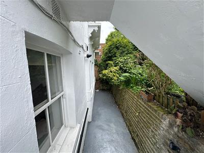 Picture 7
